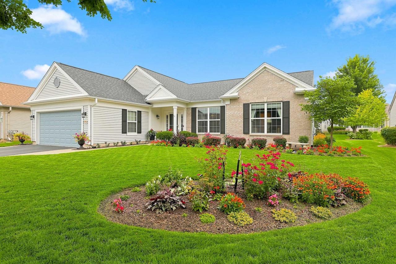 14194 Ginger Way, Huntley, IL 60142
