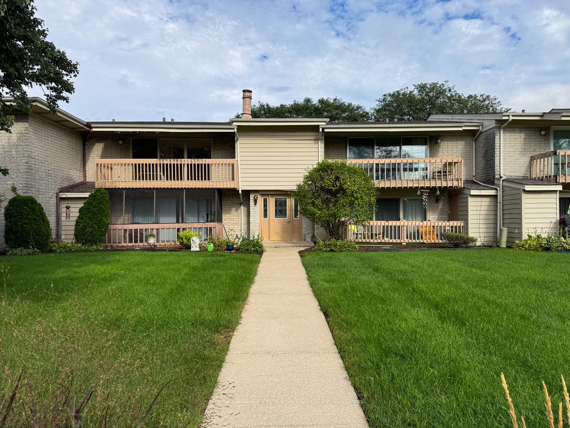 15801 Orlan Brook Dr. #54, Orland Park, IL 60462