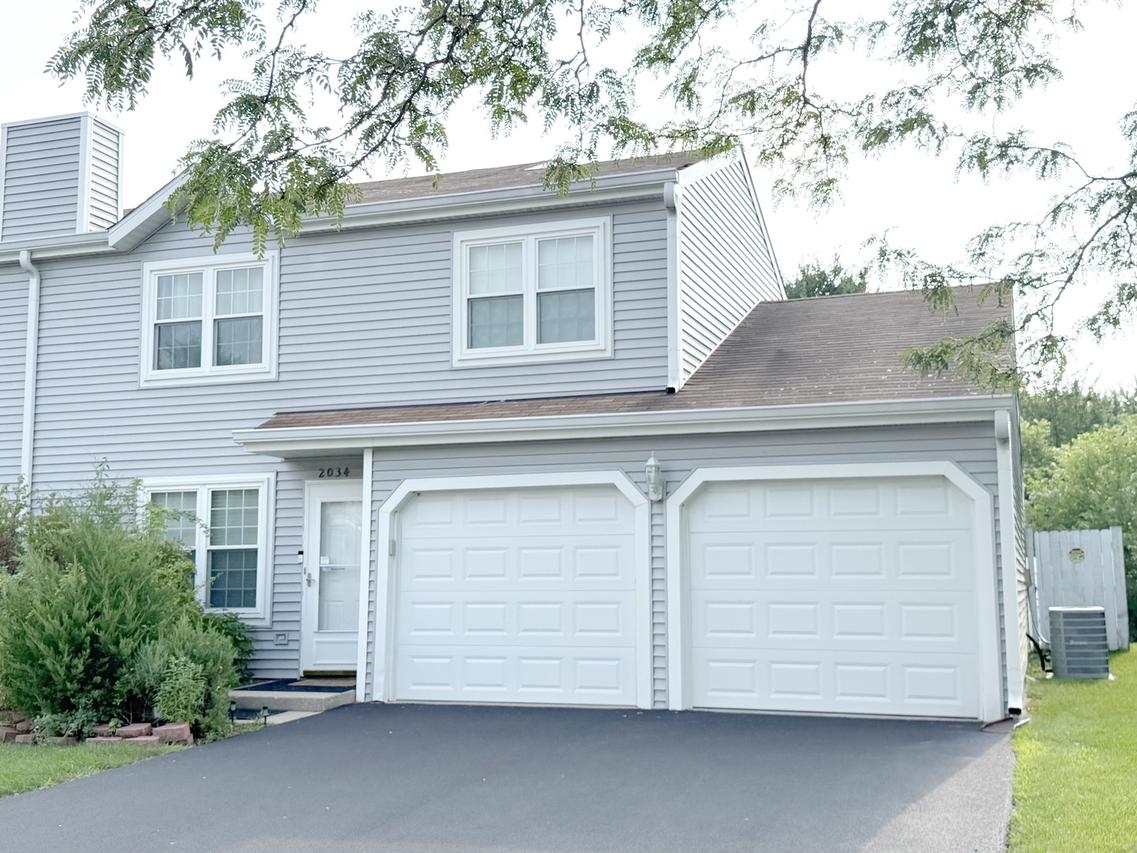 2034 Westview Ln., Round Lake Beach, IL 60073