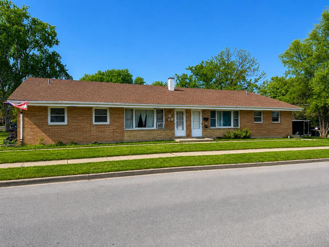 2623 Gilboa Ave., Zion, IL 60099