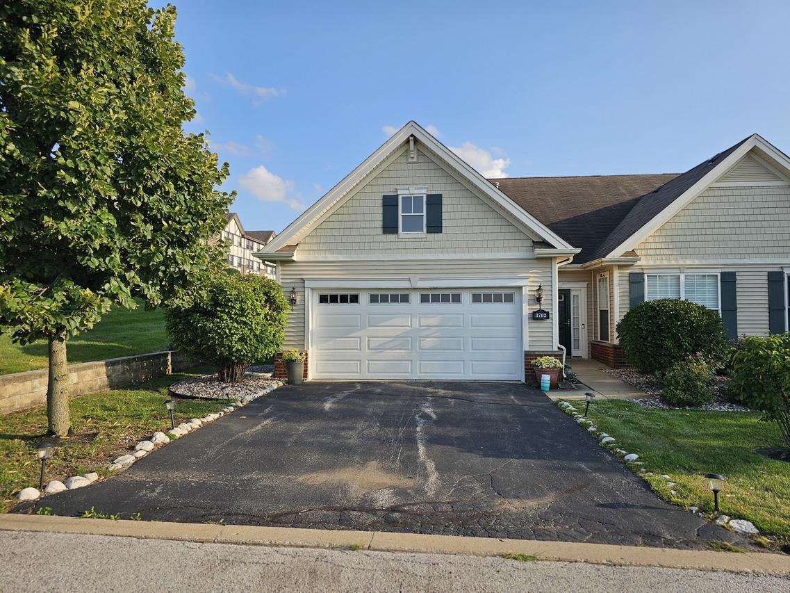 3702 Clubhome Ln., Olympia Fields, IL 60461