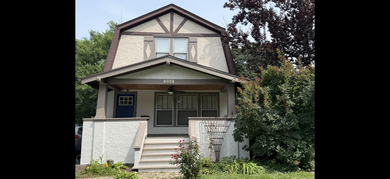 339 N Ridgeland Ave., Elmhurst, IL 60126