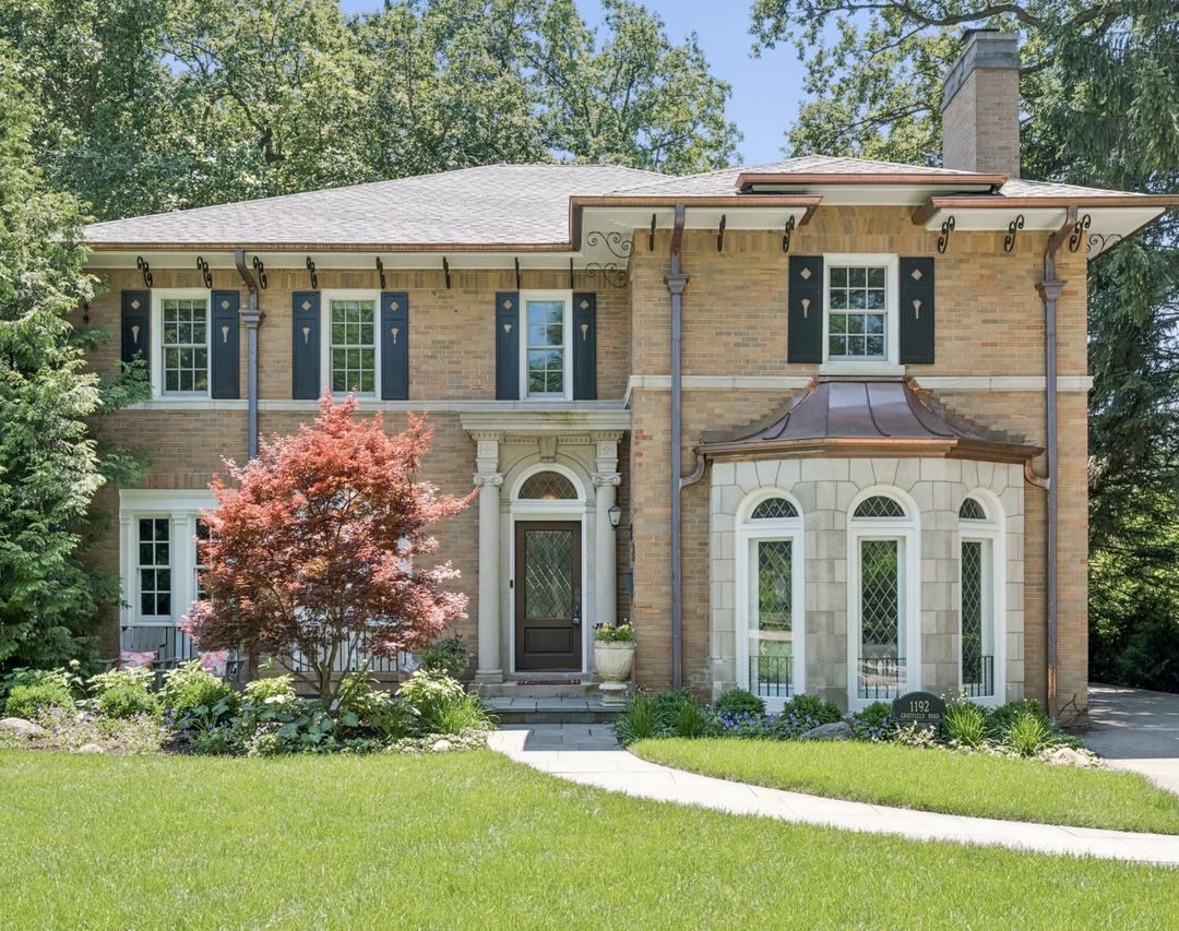 1192 Chatfield Rd., Winnetka, IL 60093