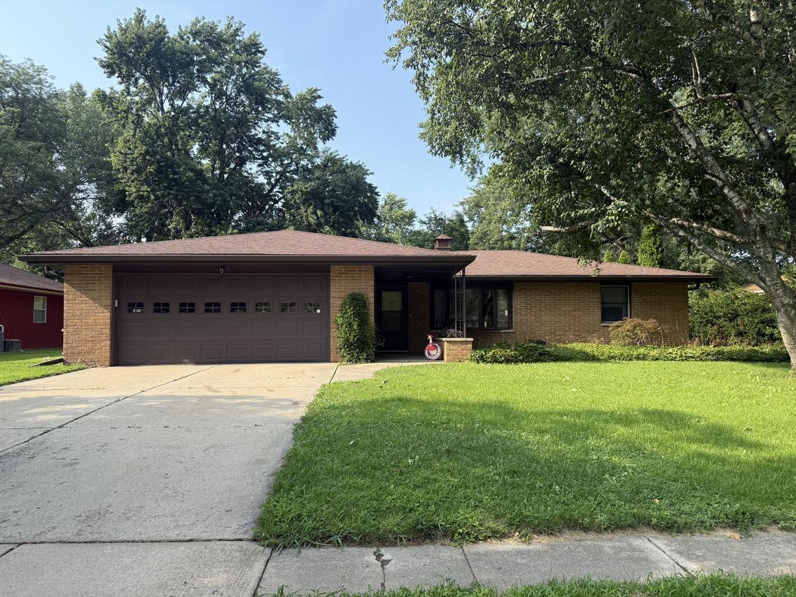 [Address Hidden by Seller], Sugar Grove, IL 60554