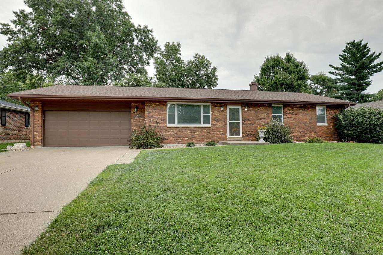 2701 Ken Ray Dr., Quincy, IL 62301
