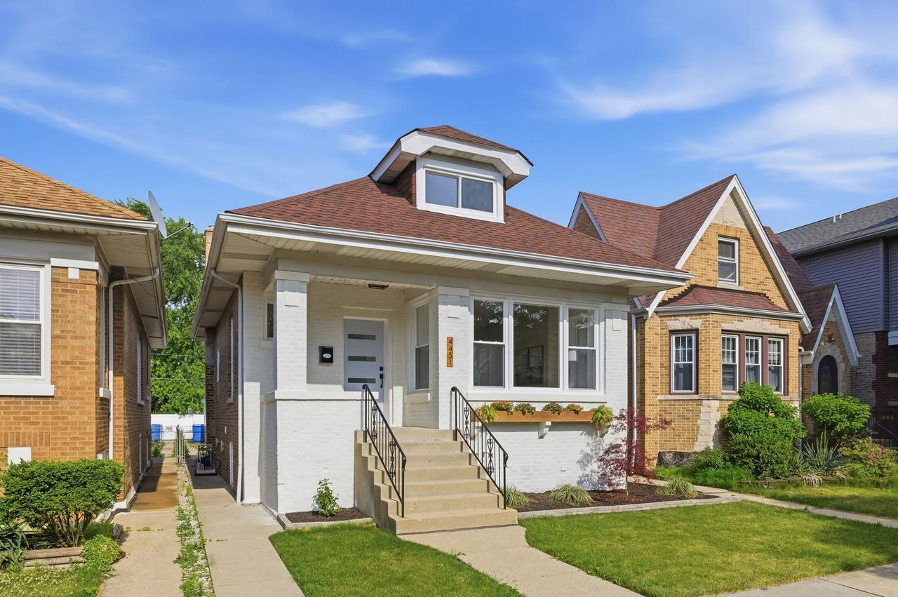 4431 N Marmora Ave., Chicago, IL 60630
