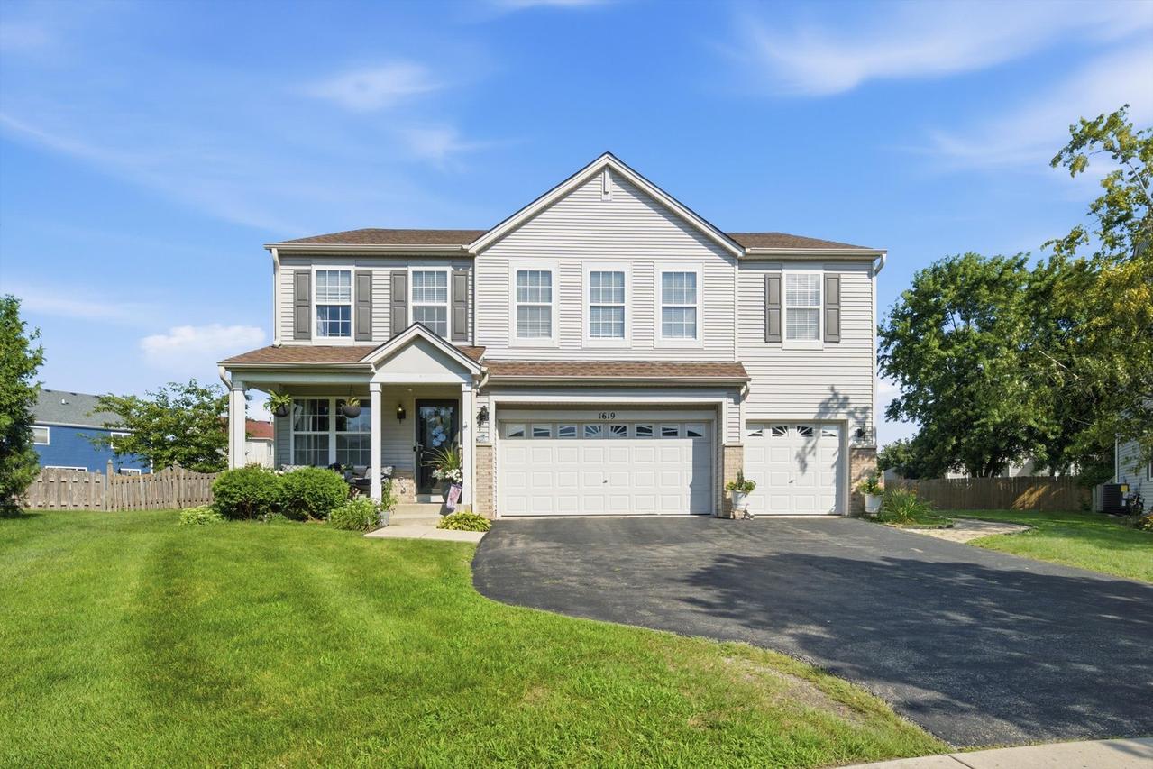 1619 Golden Ridge Dr., Plainfield, IL 60586