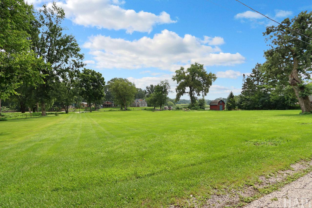4428 Wildwood Dr., Crystal Lake, IL 60014