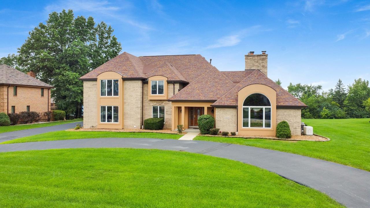 8010 Salvatori Ct., Orland Park, IL 60462