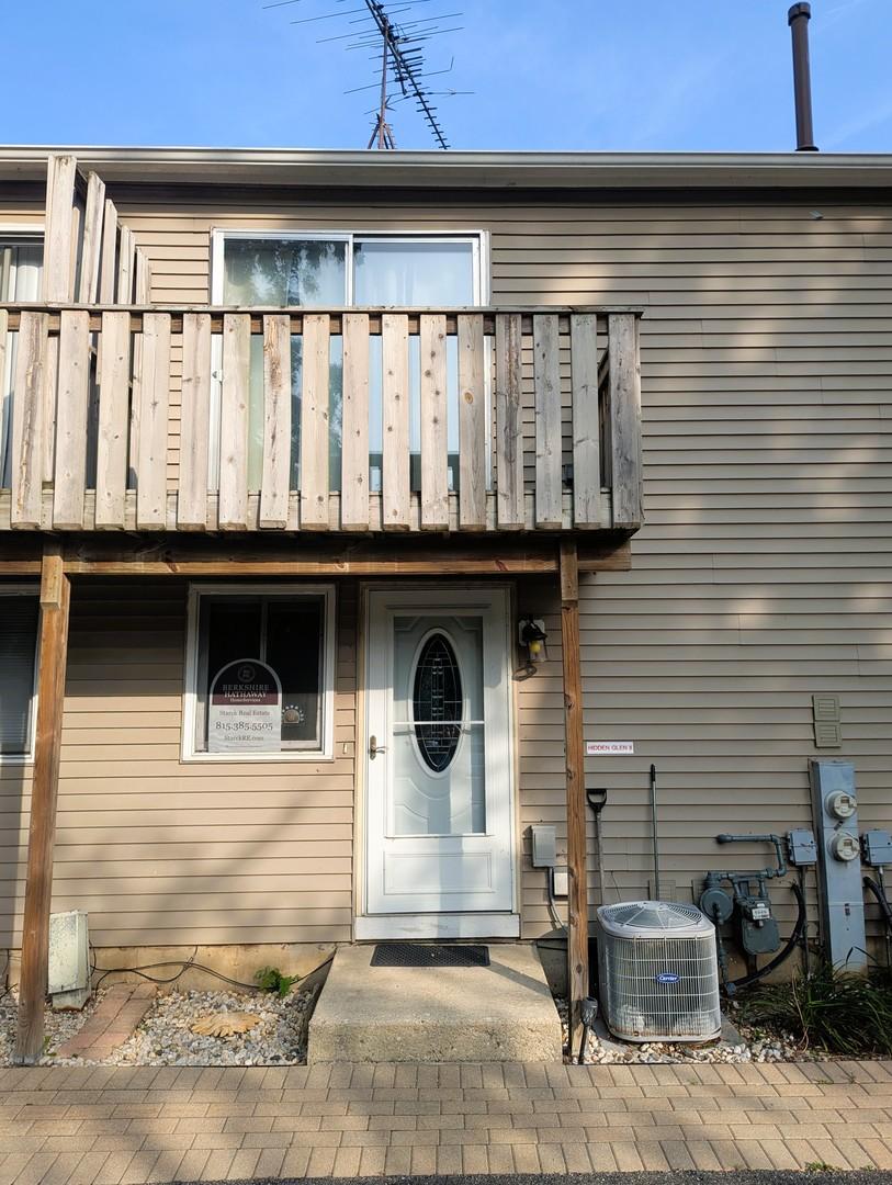 149 Forest Ave. #C, Fox Lake, IL 60020
