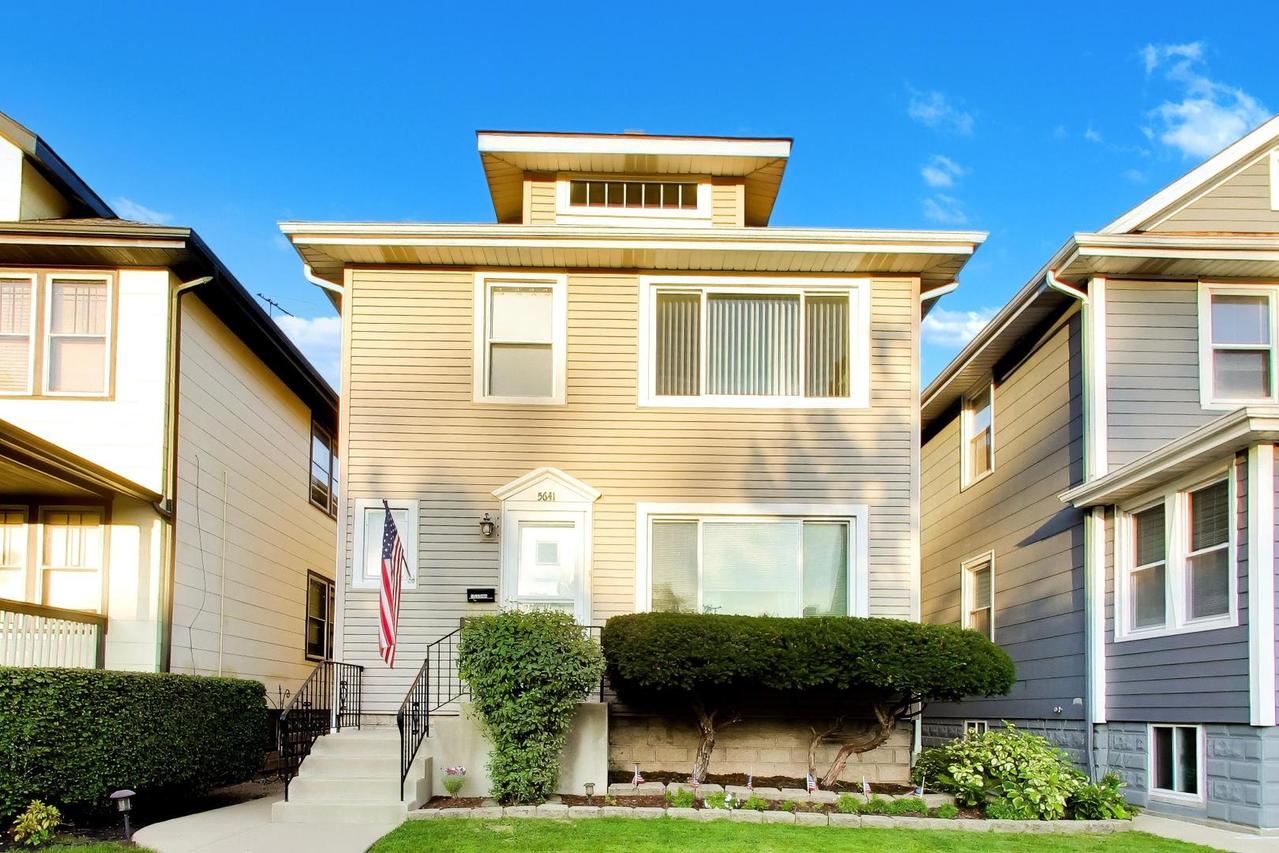 5641 N Austin Ave., Chicago, IL 60646