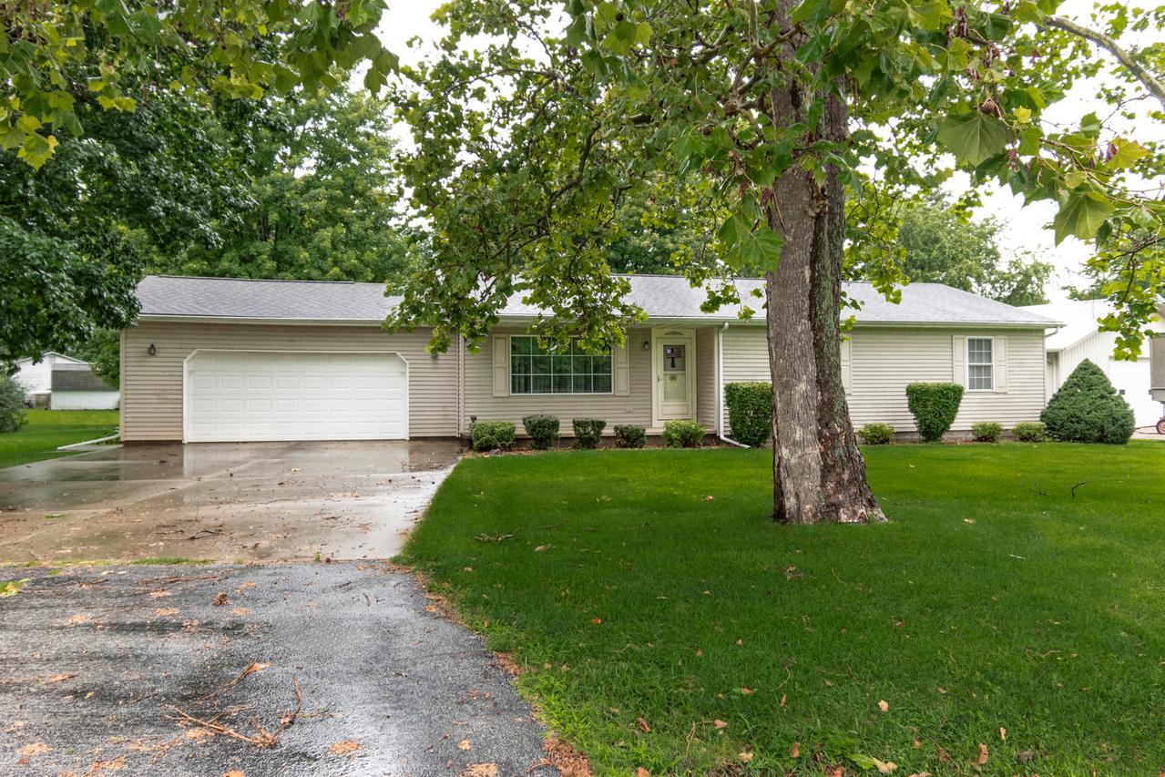 401 N West St., Odell, IL 60460