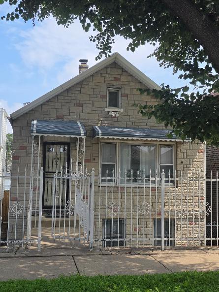 New Homes with Master Bedrooms on the 1st Floor in McKinley Park: August 8th to August 14th
