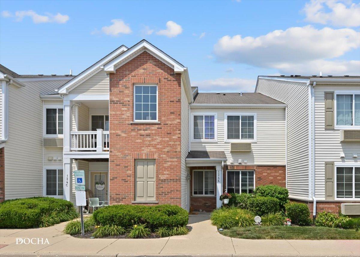 124 Bertram Dr. #K, Yorkville, IL 60560