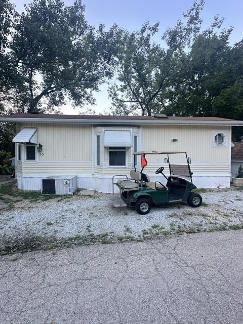 55 Lakeshore Dr., Wilmington, IL 60481
