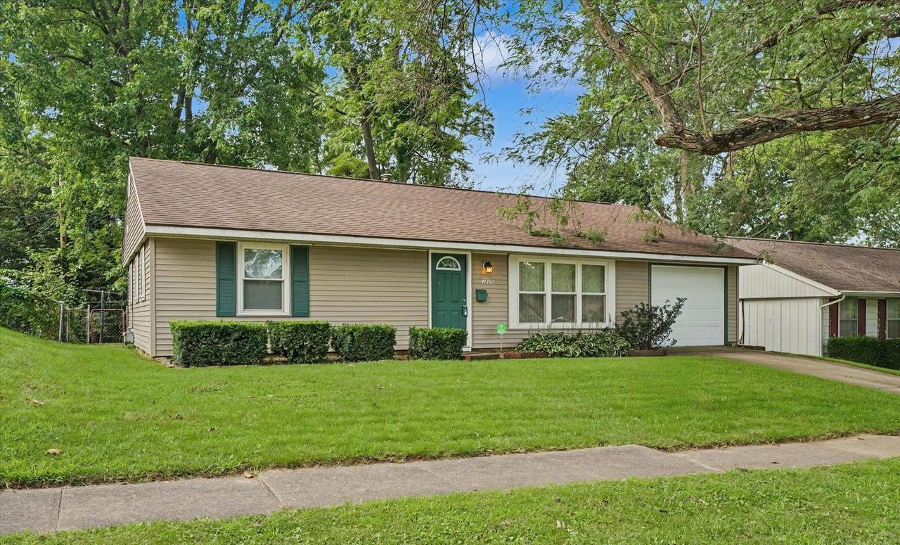 2803 E Illinois St., Urbana, IL 61802