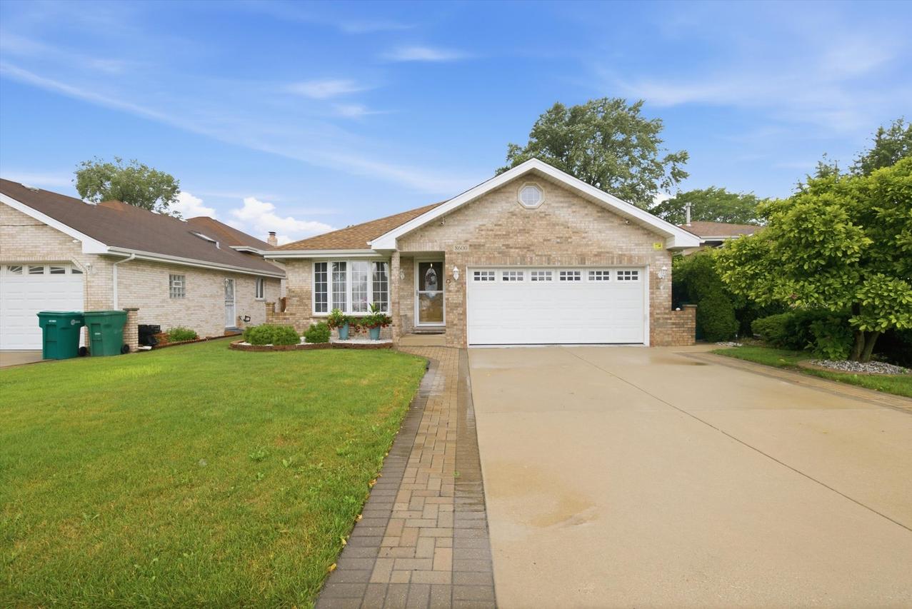 8600 Menard Ave., Burbank, IL 60459