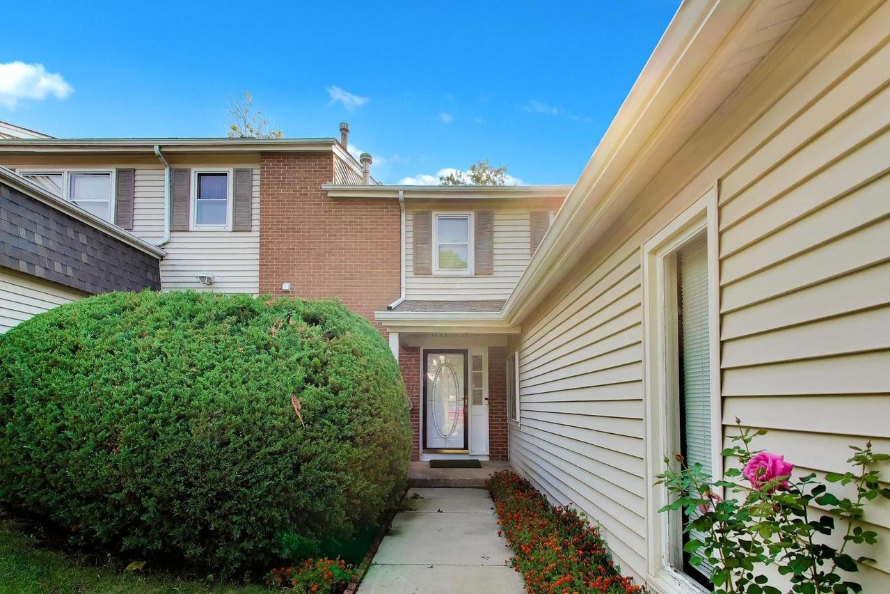 547 Norman Rd., Bolingbrook, IL 60440