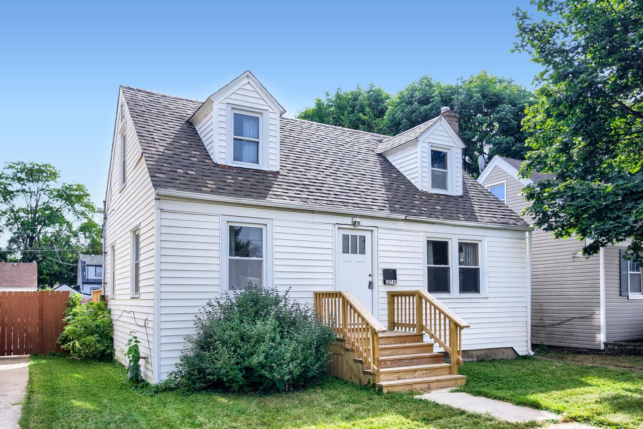 10749 S Kedzie Ave., Chicago, IL 60655