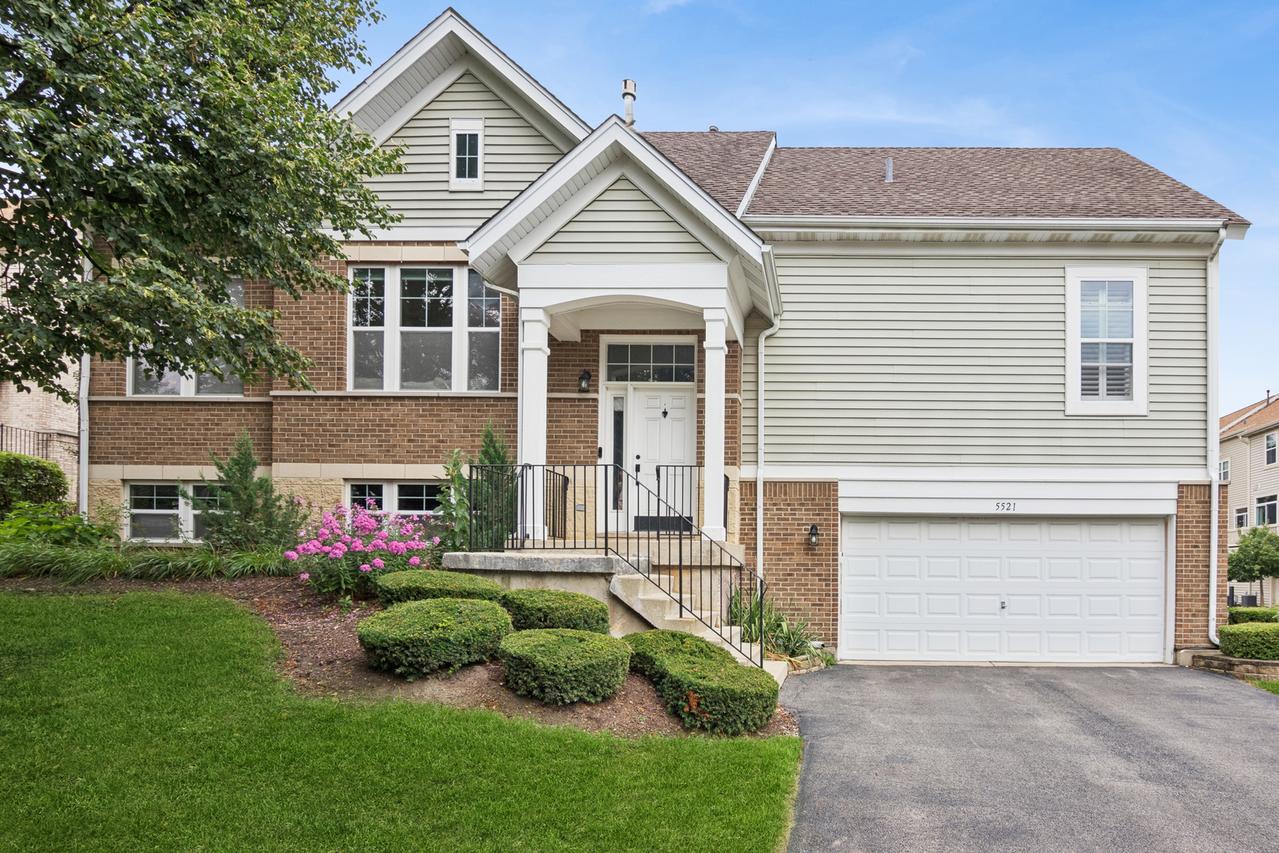 5521 Cambridge Way, Hanover Park, IL 60133