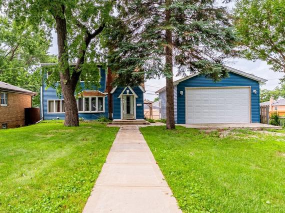New Homes with Master Bedrooms on the 1st Floor in Evergreen Park: August 8th to August 14th