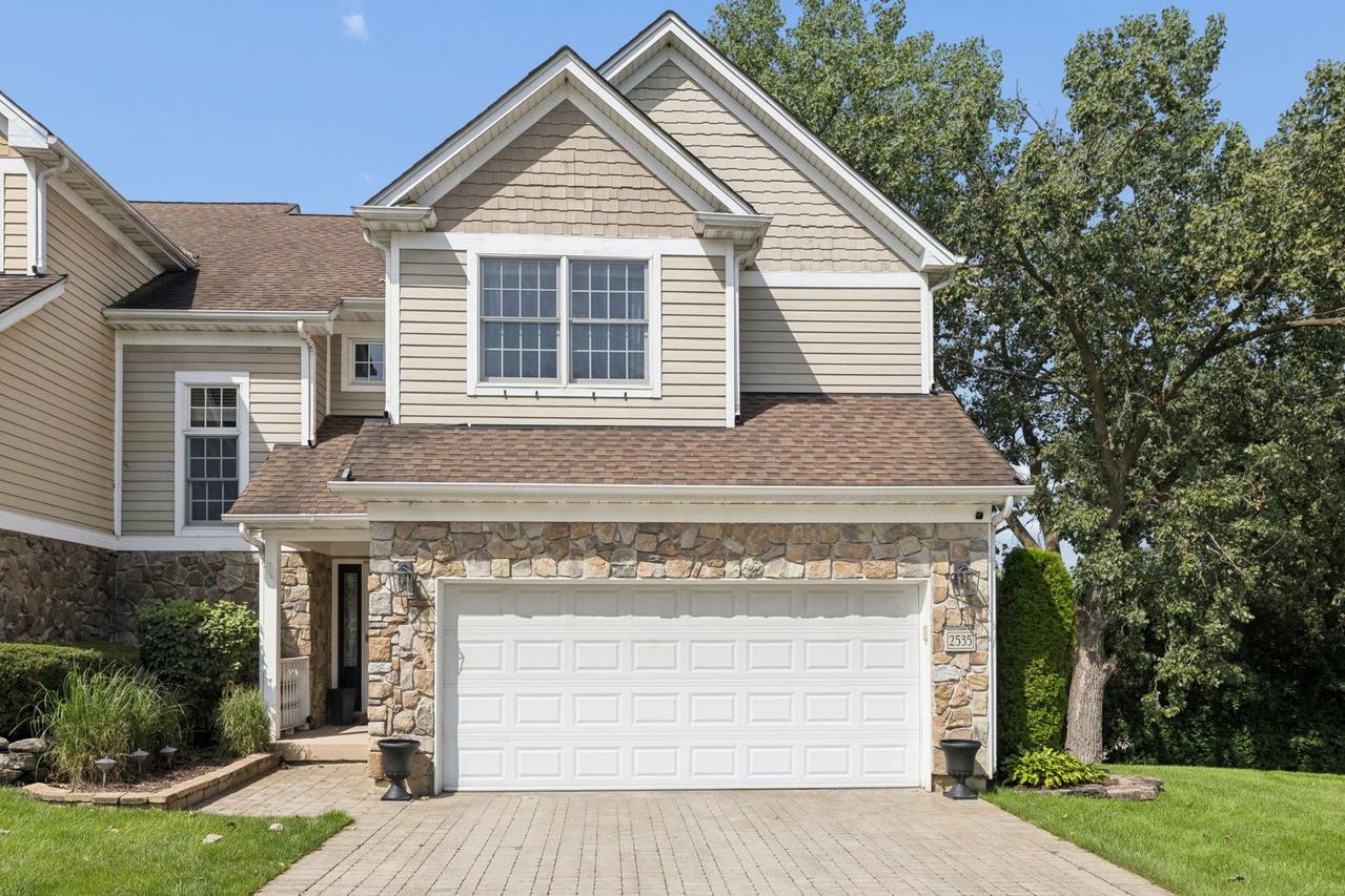 2535 Reflections Dr., Crest Hill, IL 60403