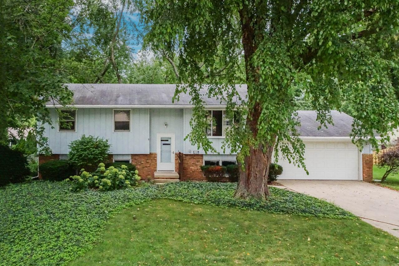 109 S Bone Dr., Normal, IL 61761