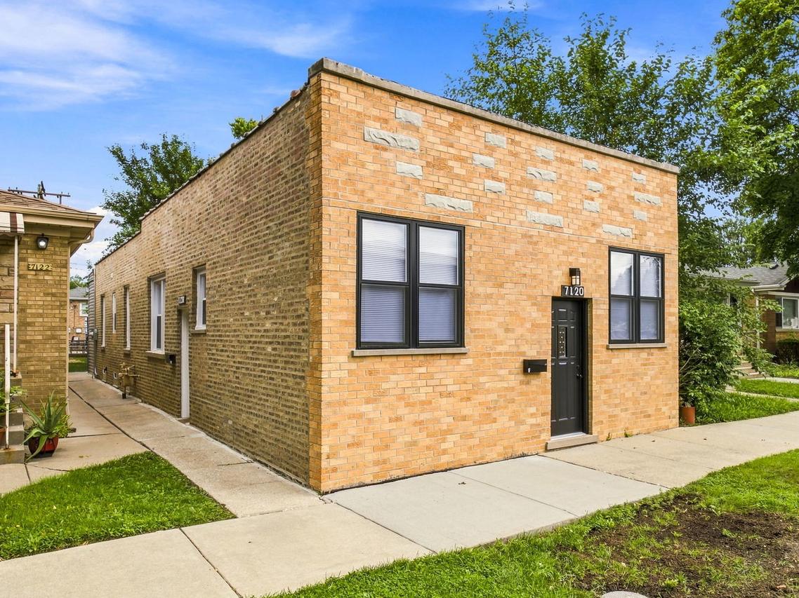 7120 W Highland Ave., Chicago, IL 60631