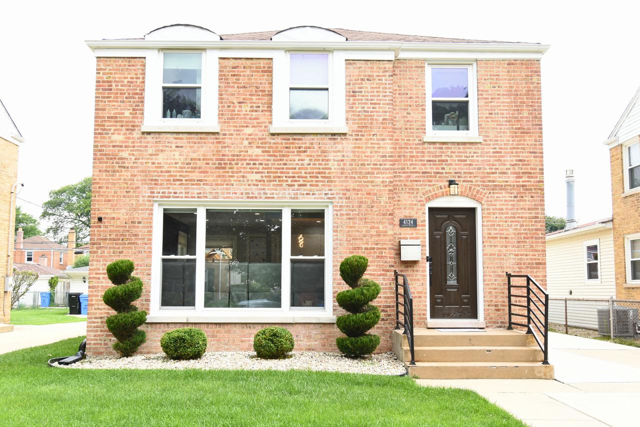 4124 N Plainfield Ave., Chicago, IL 60634