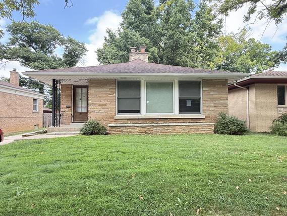New Foreclosures & Short Sales in Elmwood Park: August 10th to August 16th