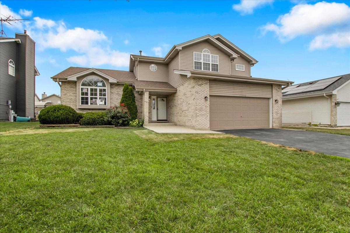 17942 Edwards Ave., Country Club Hills, IL 60478