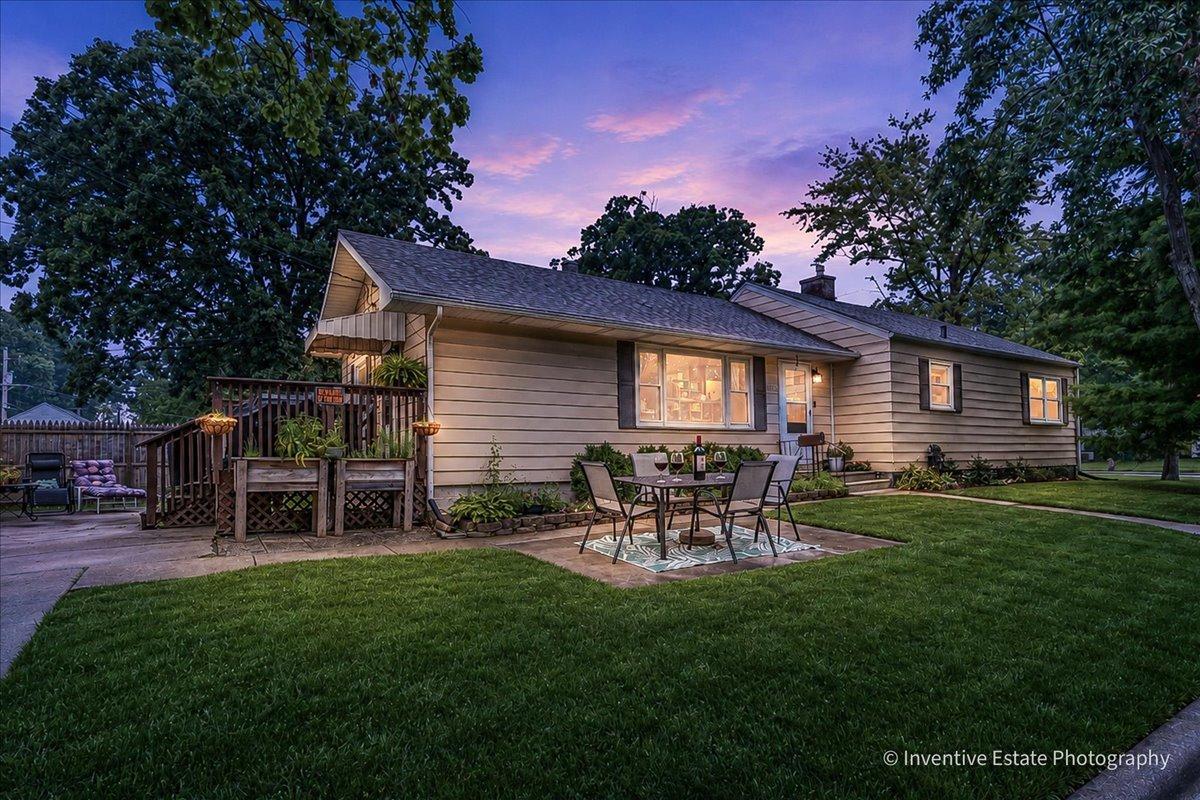 1051 Cottage Pl., Joliet, IL 60436