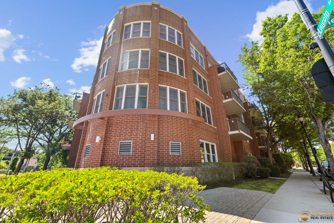 8200 Lincoln Ave. #304, Skokie, IL 60077