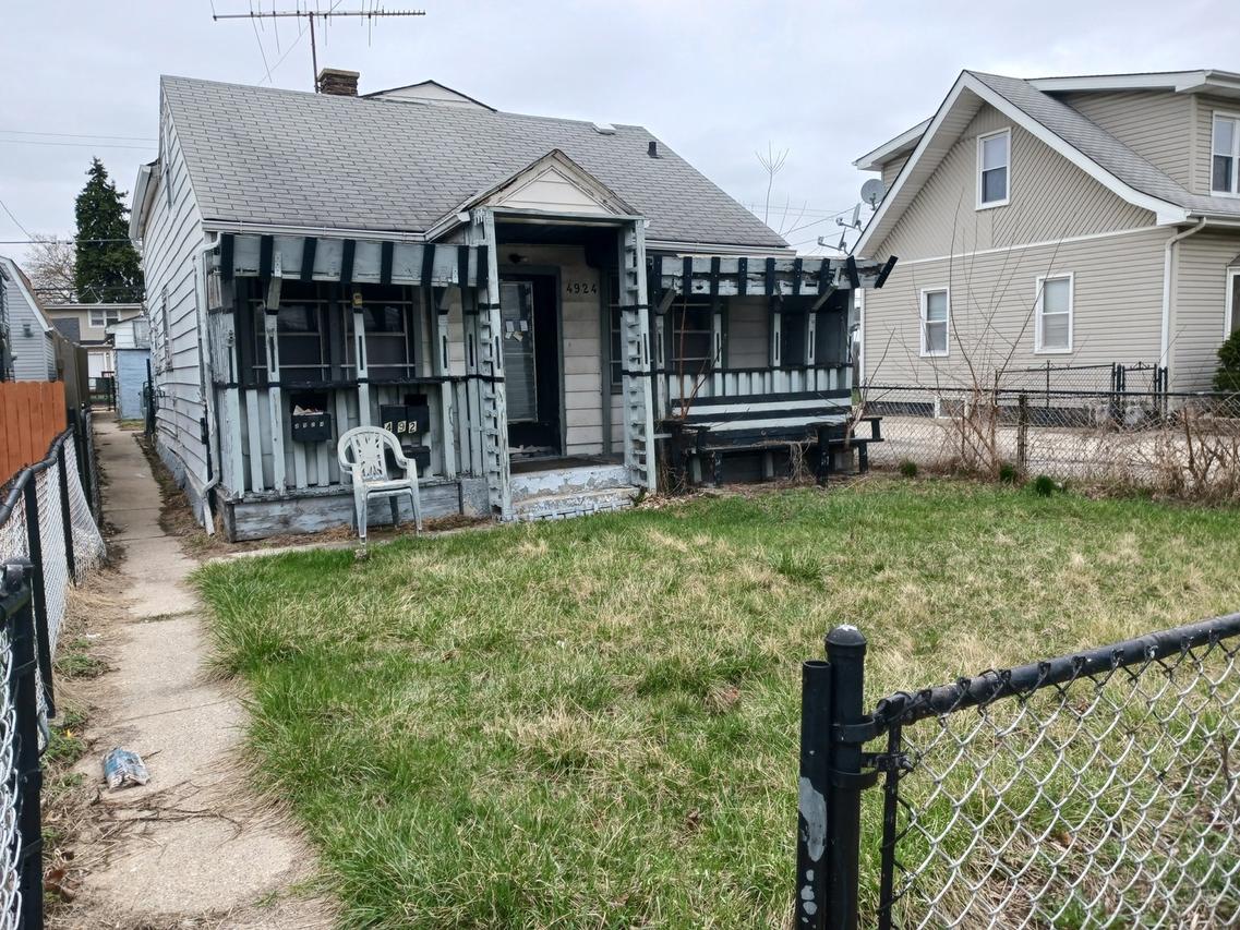 4924 S Lorel Ave., Chicago, IL 60638