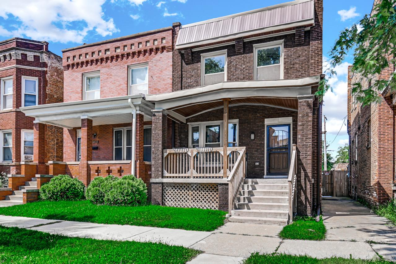 6404 S Langley Ave., Chicago, IL 60637