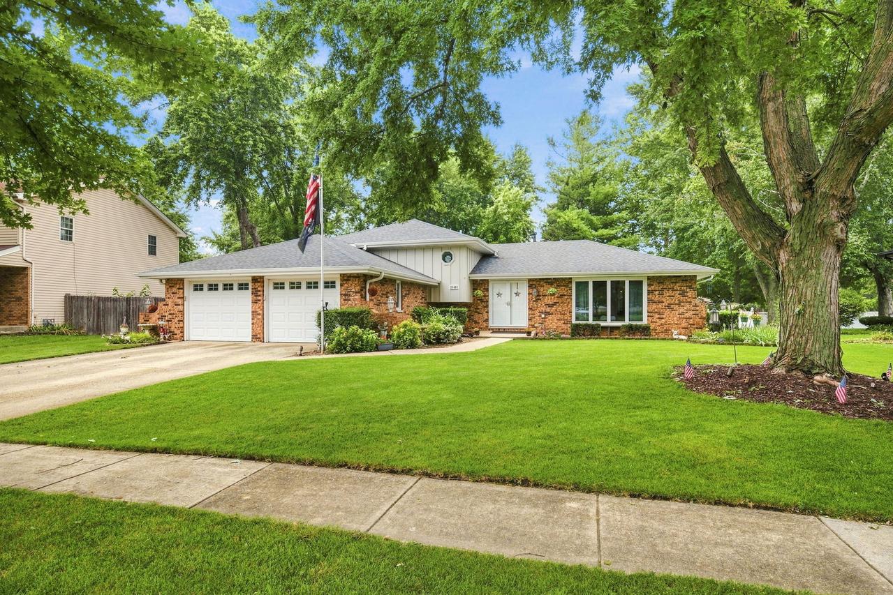 25403 W Willow Dr., Plainfield, IL 60544