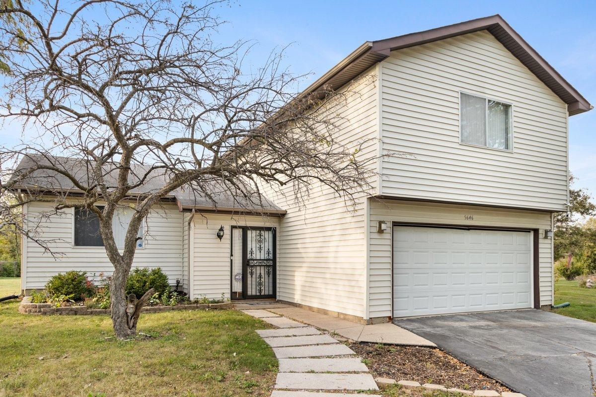 5646 Fernwood Ct., Matteson, IL 60443