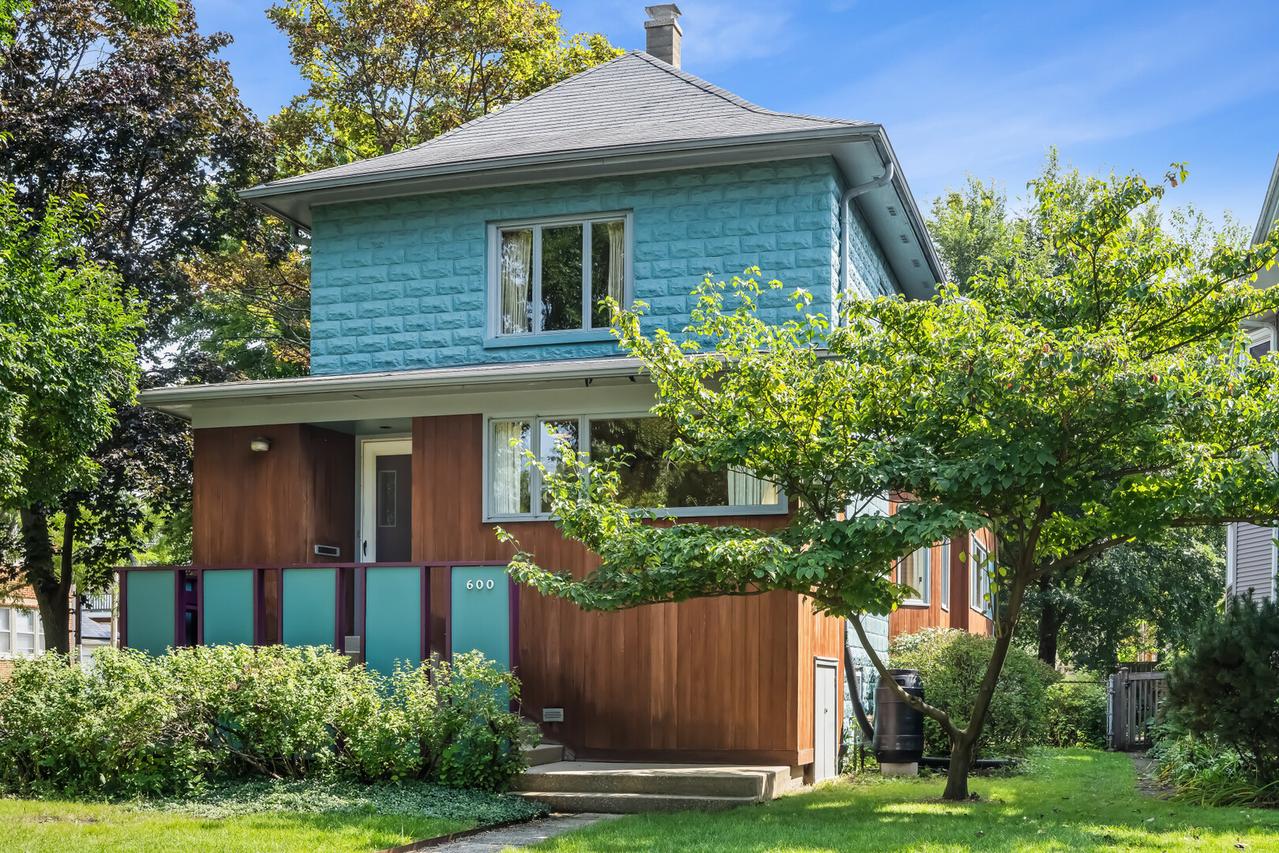 600 Lyman Ave., Oak Park, IL 60304