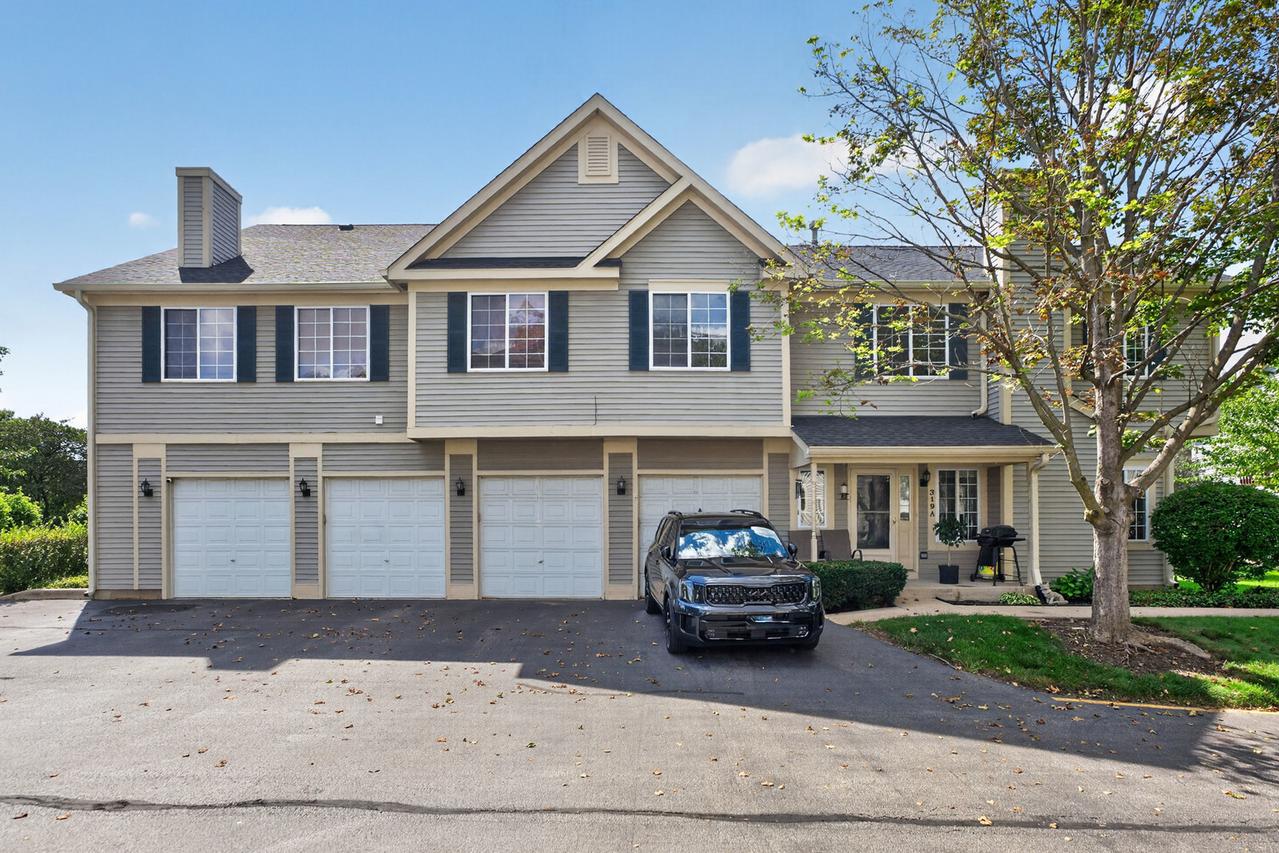 319 Windsor Ct. #B, South Elgin, IL 60177