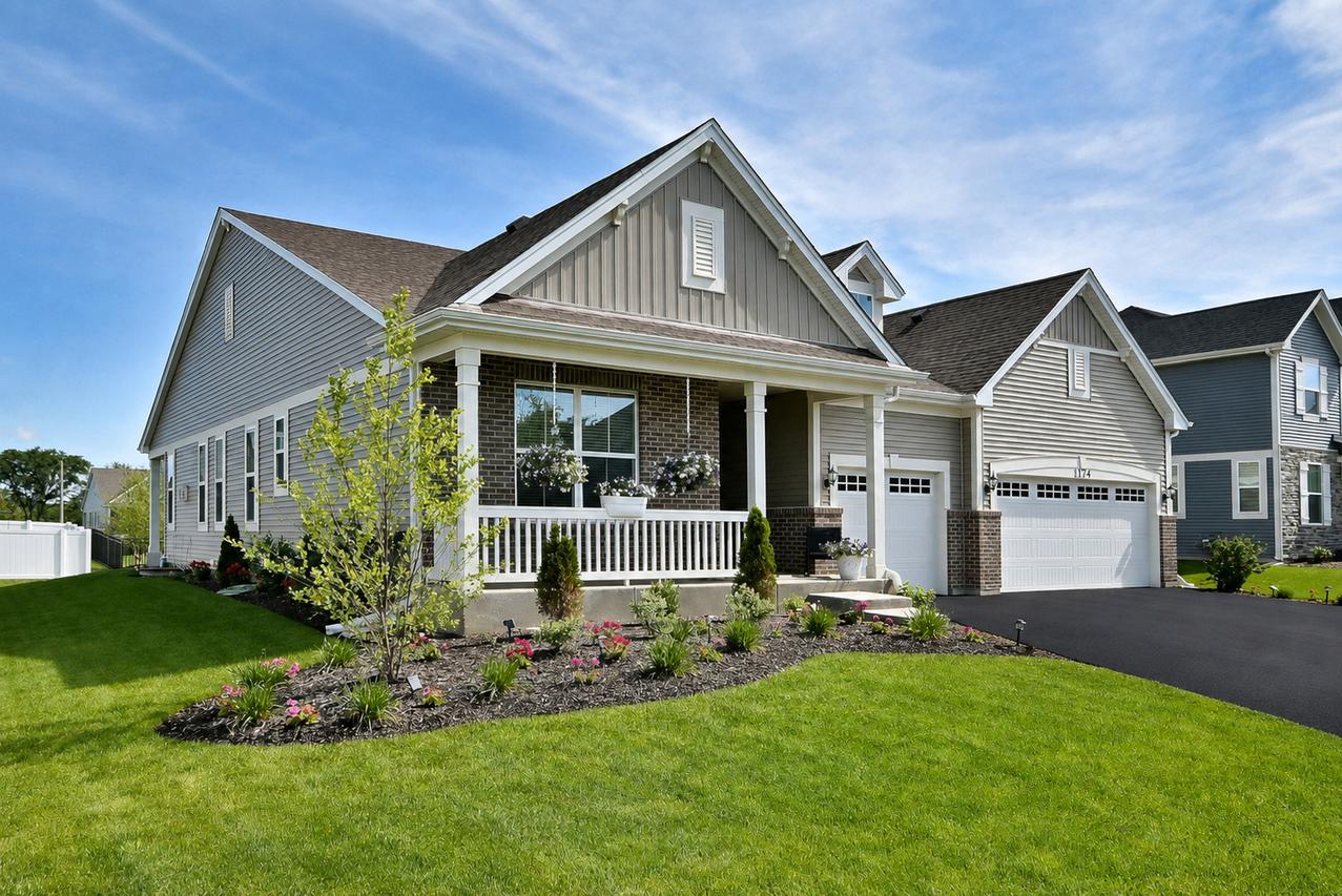 1174 Larswood Ln., Crystal Lake, IL 60012
