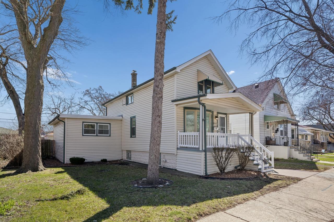 6347 S Kenneth Ave., Chicago, IL 60629