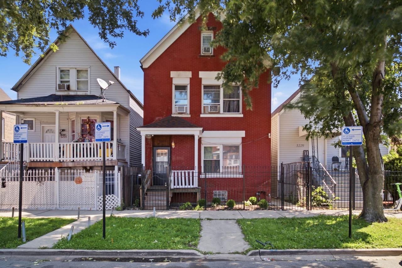 5225 S Campbell Ave., Chicago, IL 60632