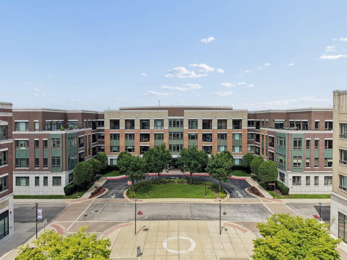 1000 Village Center Dr. #405, Burr Ridge, IL 60527