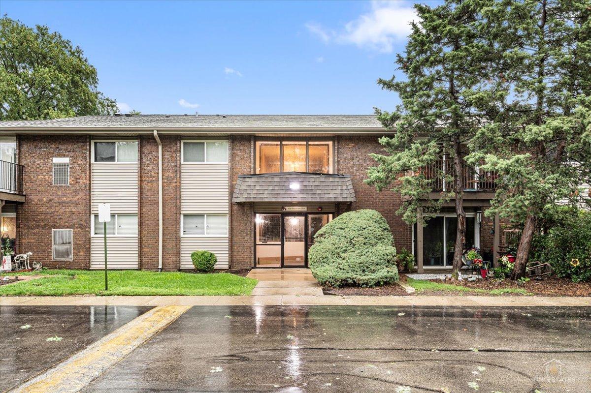 [Address Hidden by Seller], Lisle, IL 60532