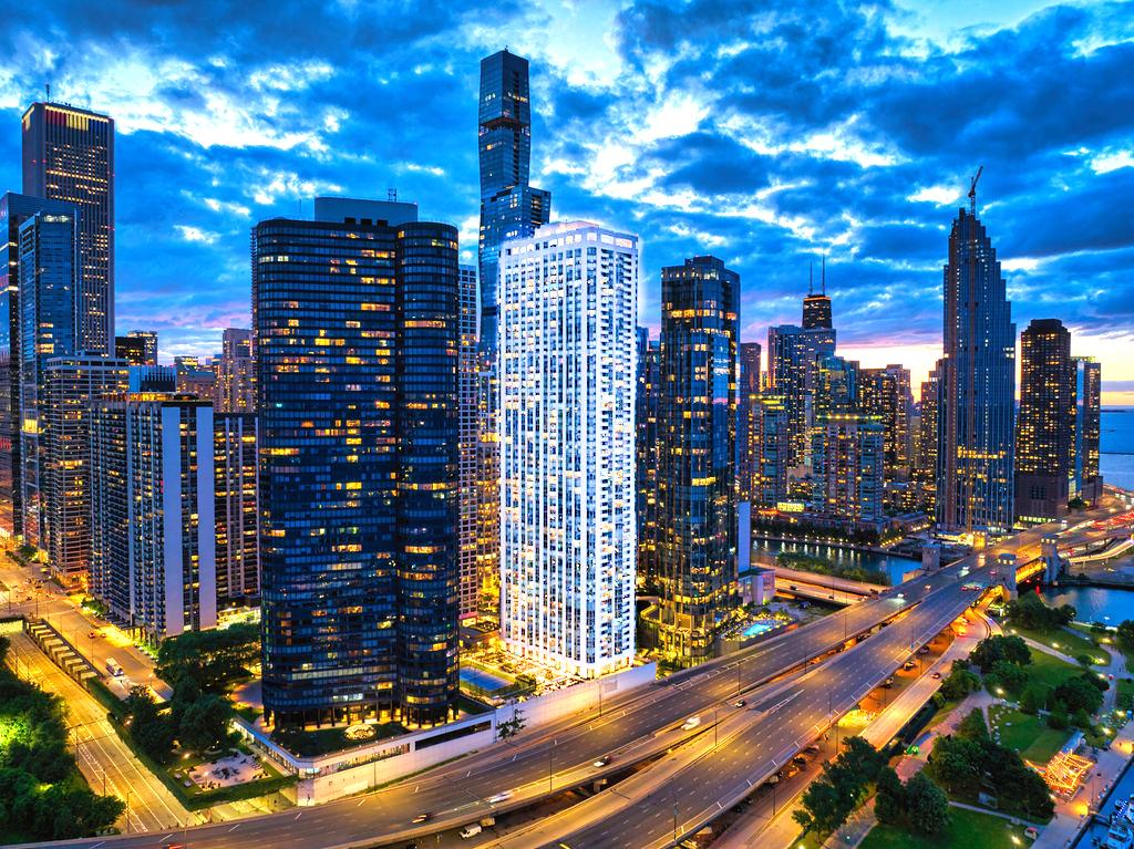 195 N Harbor Dr. #4903, Chicago, IL 60601