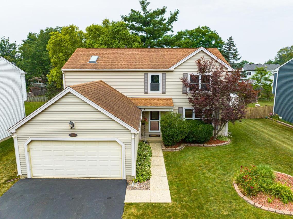 1324 Nantucket Ct., Carol Stream, IL 60188