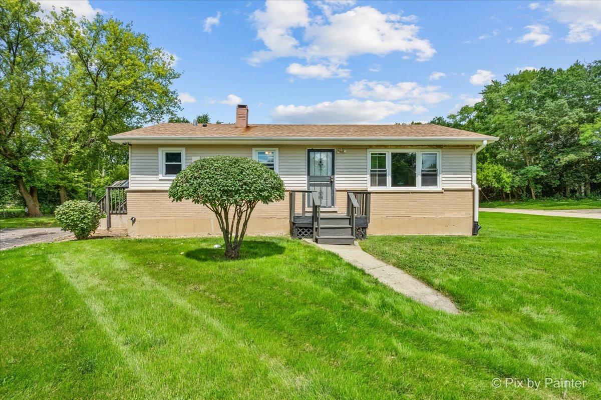 239 Vista Rd., Lake Zurich, IL 60047