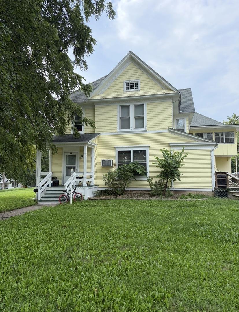 118 W North St., Plano, IL 60545