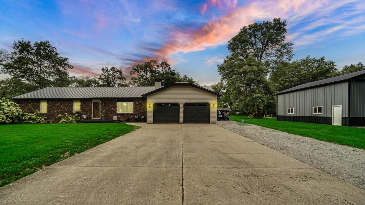 15639 Bradley Ave., Momence, IL 60954