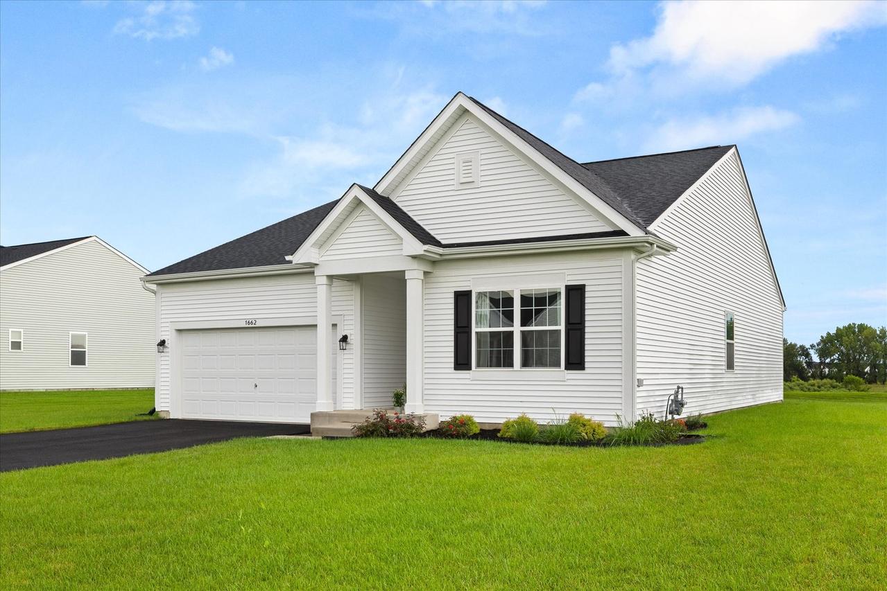 1662 Patterson Ave., North Aurora, IL 60542